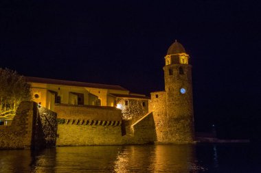 Doğu Pyrenes 'in keşfi yaz aylarında, hala vahşi bölgede