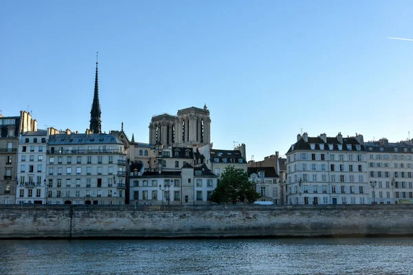 Visit of Paris and its monuments, capital of France in summer — 스톡 사진