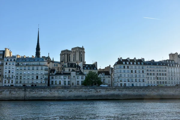 Visit of Paris and its monuments, capital of France in summer — 스톡 사진