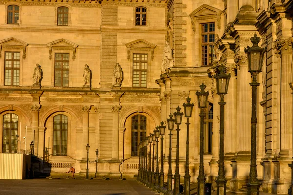 Visit of Paris and its monuments, capital of France in summer — Stock Photo, Image