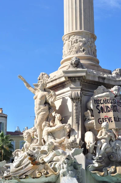 Staty av platsen Castellane i Marseille — Stockfoto