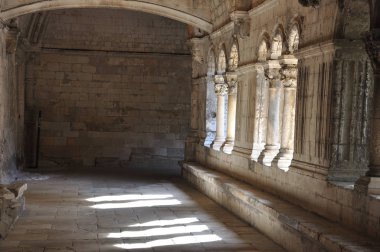 Manastırda ruhsal geri çekilme ve yansıma, Fransa