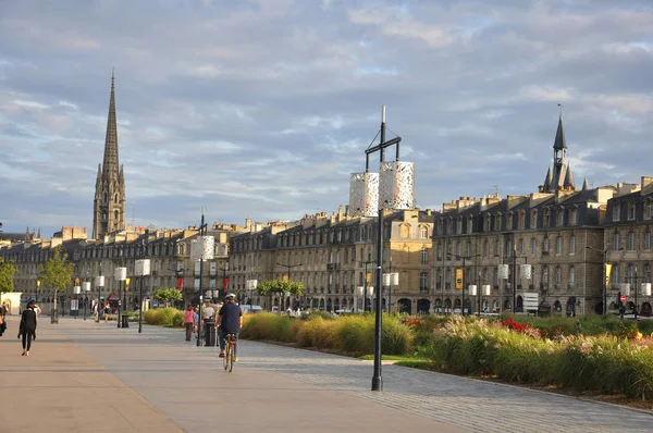 Discovery of the city of Bordeaux, treasure of Aquitaine. — Stock Photo, Image