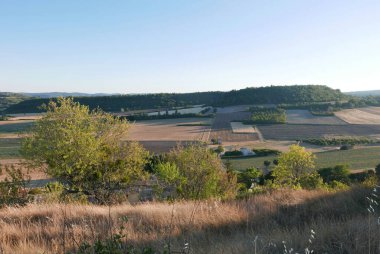 Luberon 'da yürü, Aziz Michele de l' Observatoire ve Vaucluse 'de Banon.
