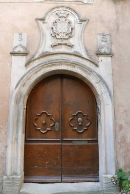 Fransa 'nın bağlar ve köyleri arasında vaucluse, roussillon ve bonnieux köyü