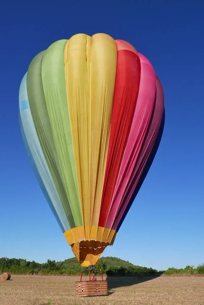 Voo Balão Quente Vaucluse Acima Aldeia Roussillon França — Fotografia de Stock