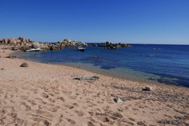 Güney Korsika, deniz kenarında tatil. Fransa 'nın en güzel adası.