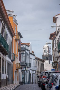 Azores takımadalarında yürüyün. Azores, Sao Miguel adasının keşfi. Portekiz