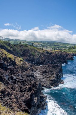 Azores takımadalarında yürüyün. Azores, Sao Miguel adasının keşfi. Portekiz
