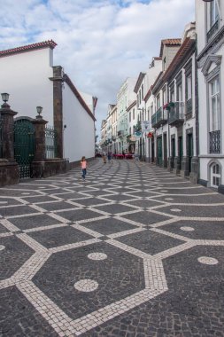 Azores takımadalarında yürüyün. Azores, Sao Miguel adasının keşfi. Portekiz