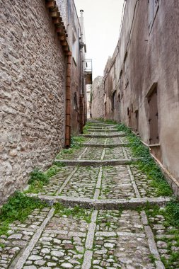 Erice Ortaçağ Kasabası, Sicilya, İtalya Dar Taş Sokak