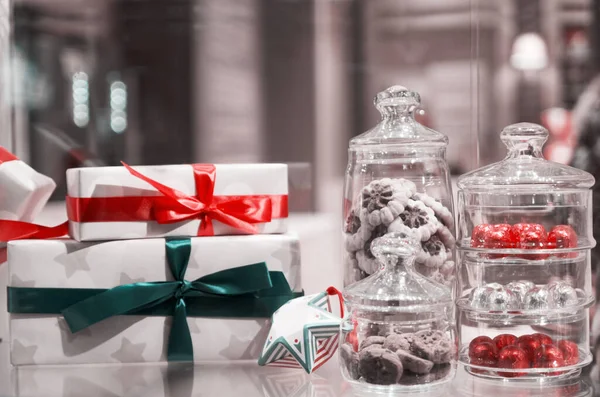 Gift Box Christmas Decorations Table — Stock Photo, Image