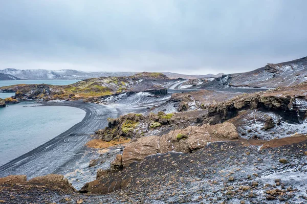 Jezioro Kleifarvatn Islandii Nawet Przy Zimnej Pochmurnej Pogodzie Zimie Islandia — Zdjęcie stockowe