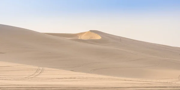 Dune of the Namib-Naukluft Nation Park near Swakopmund in Namibia. — Stock Photo, Image
