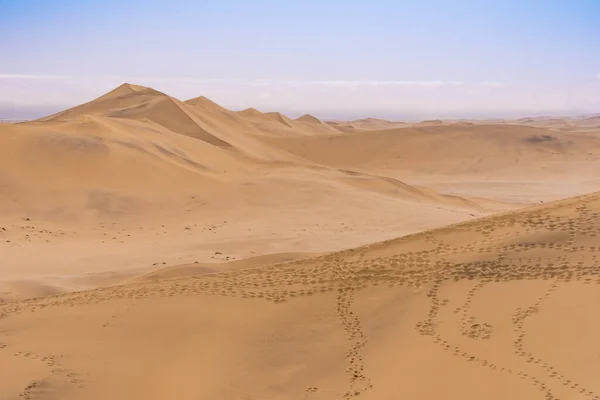 Άποψη της ερήμου Namib από το Dune 7 κοντά στο Swakopmund στη Ναμίμπια. — Φωτογραφία Αρχείου