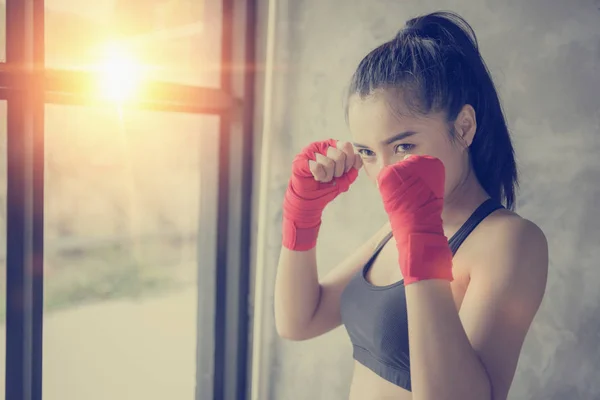 Intensos Ojos Miradas Determinado Atleta Campeón Deslumbramiento Disparo Cabeza Mujer — Foto de Stock