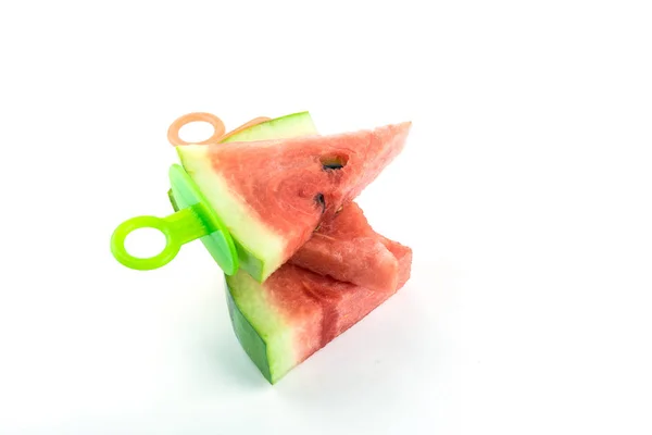 Scheiben Wassermelone auf weißem Hintergrund — Stockfoto