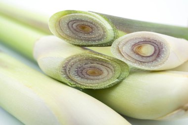 Taze limon kesilmiş