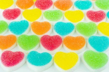 Şeker, kalp renkli tatlı şekerler, s ile kaplı kalp şekerler