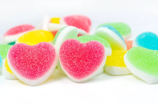 Hjärtat godis belagda med socker, hjärtat färgglada söta karameller, s — Stockfoto