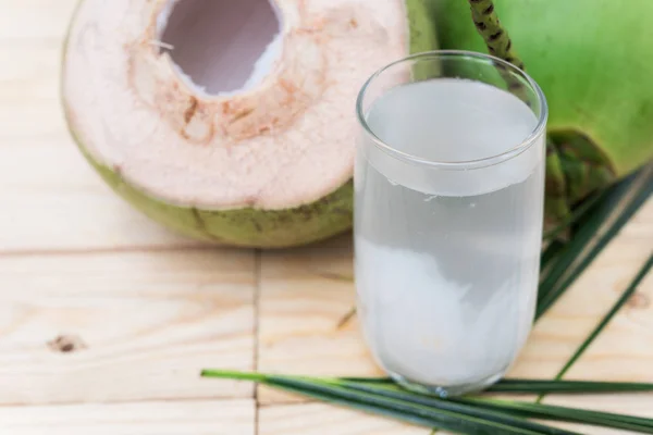 Coconut juice,Drink coconut water