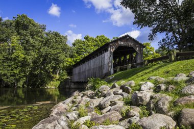 Fallasburg Covered Bridge clipart