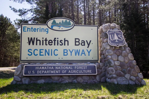 Brimley Michigan Usa May 2016 Entrance Sign Whitefish Bay National — Stock Photo, Image