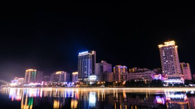 Sanya gece görünümü