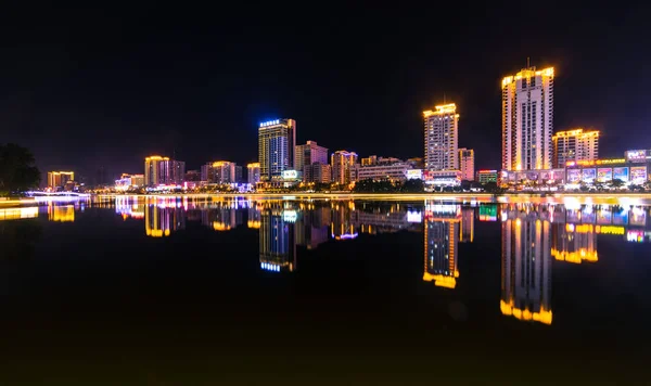 Vista noturna de Sanya — Fotografia de Stock