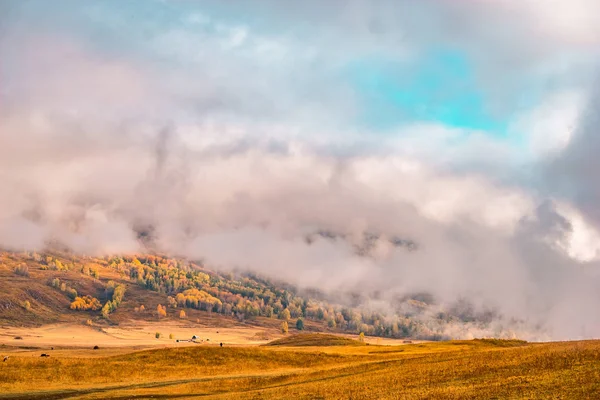 新疆 Hemu 村海の雲の風景 — ストック写真