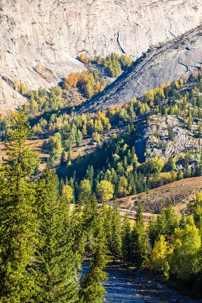 Ulusal Geopark Sincan kakao Deniz Manzaralı yerde peyzaj