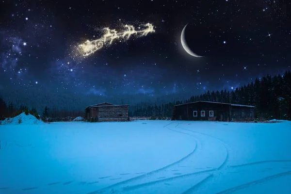 Kış manzarası Noel 'de yaratıcı yıldızlı gökyüzü — Stok fotoğraf