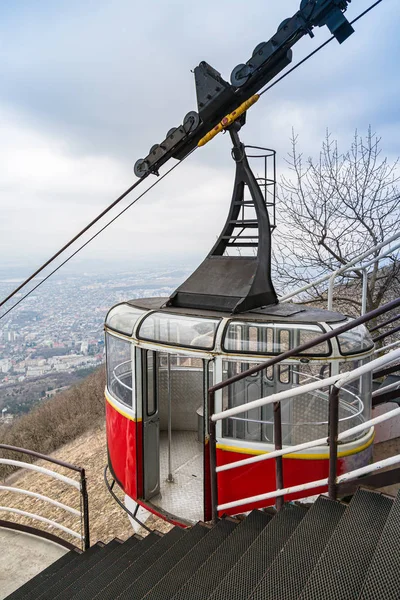 Pyatigorsk Rusia Febrero 2019 Vista Del Teleférico Monte Mashuk —  Fotos de Stock