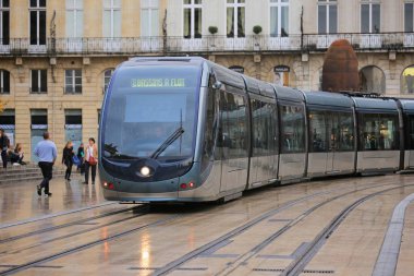 Bordeaux şehir tramvay ile