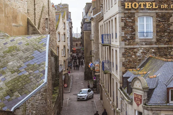 Bir Saint Malo sokak sahne