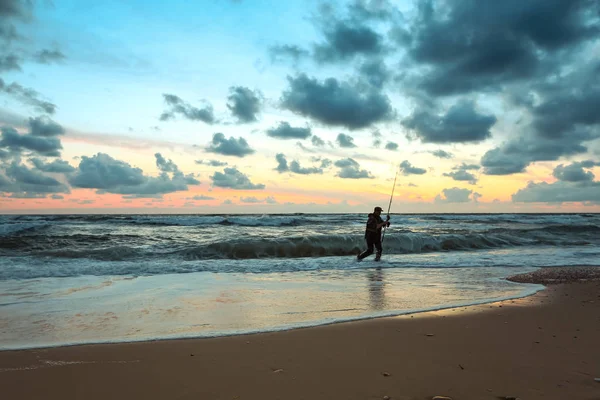 Tradisjonelt havfiske på bredden av det atlantiske havet nær Bordeaux – stockfoto