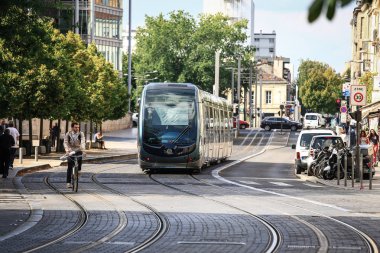Bordeaux, Fransa'da tramvay ile şehir sokak sahne