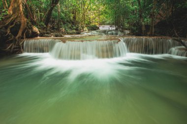 Huay mae khamin şelale 
