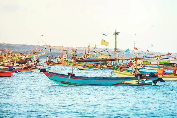 Красочная Деревянная Рыбацкая Лодка Ручной Работы Порту Джимбаран Бали — стоковое фото