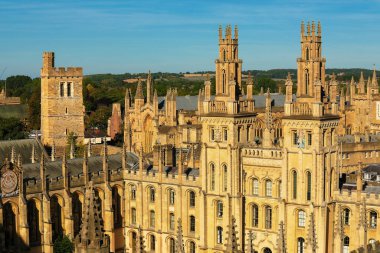 The All Souls College at the University of Oxford on a beautiful sumnmer day