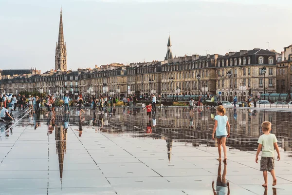 Bordeaux France October 2019 Bordeaux Water Mirror Full People One —  Fotos de Stock