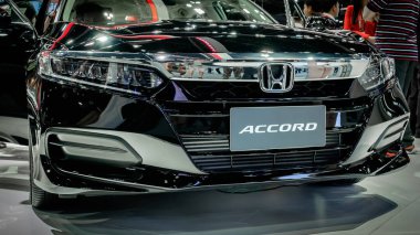 Bangkok, Tayland - 1 Aralık 2019: Tayland Uluslararası Otomobil Fuarı 2019 'da Honda Accord G10' un ön görüntüsü