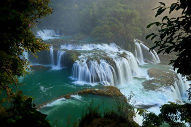PHONG NAM, CAOBANG, VİETNAM - 27 Eylül 2019: Ban Gioc Şelalesinin Güzelliği Cao Bang, Vietnam Hasat Zamanı.