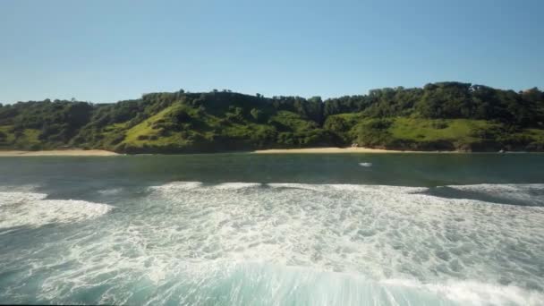 Luftaufnahme von Strand und Meer in Bali Indonesien 13 — Stockvideo