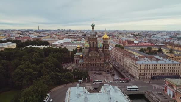 Volo aereo sopra la bellissima San Pietroburgo Russia 103 — Video Stock
