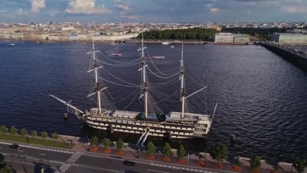 Аэрополет над красивым Санкт-Петербургом Россия 63 — стоковое видео