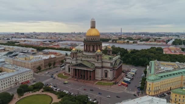 Авиаполет над красивым Санкт-Петербургом Россия 16 — стоковое видео