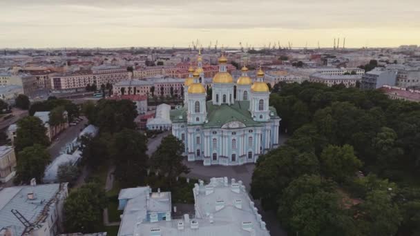 Luftflug über der schönen Saint-petersburg russland 119 — Stockvideo
