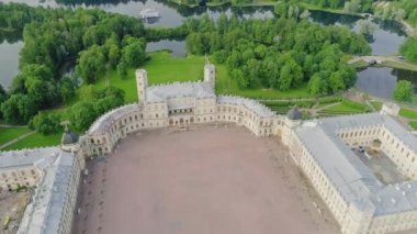 Gökyüzü manzaralı Gatchina Tapınağı Saint-Petersburg Rusya 7