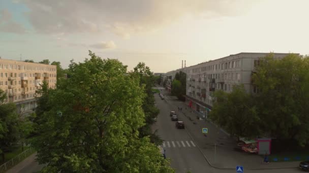 Luftaufnahme Stadtstraße in St. Petersburg — Stockvideo